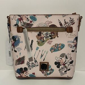 Dooney & Bourke Disney EPCOT Food & Wine 2022 Mickey Minnie Crossbody Bag NWT